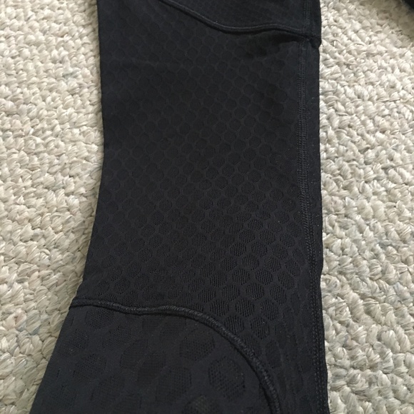 Lululemon Geo Tight NWT - Picture 12 of 14